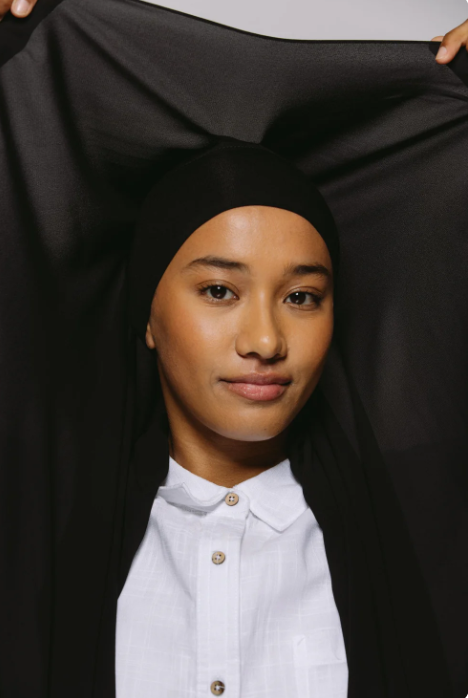 فولار بالمغنطيس – فولار رقم واحد| Magnetic Scarf | Black